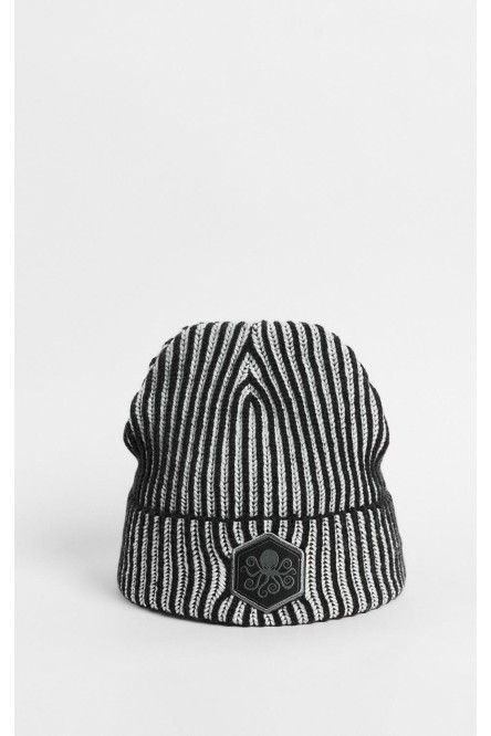 Gorro beanie, color negro y verde