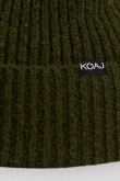 Gorro tejido unicolor con texturas y marquilla