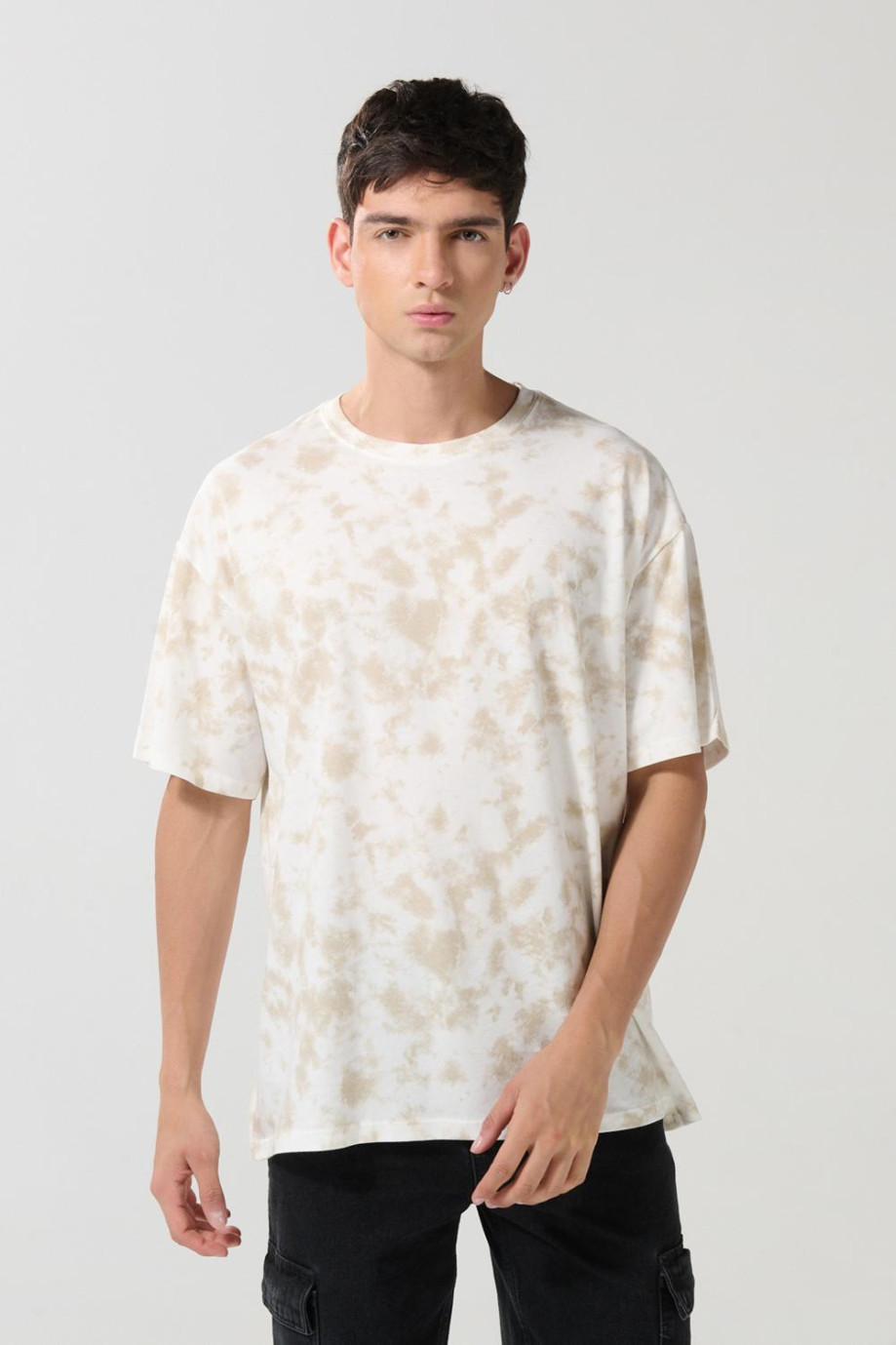 Camiseta crema clara manga corta oversize con efecto tie dye