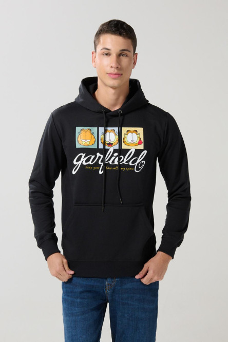 Buzo negro con capota, bolsillo y diseño de Garfield