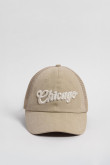 Cachucha trucker kaki con bordado college y malla