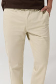 Pantalón tiro medio de dril unicolor con fit ajustado