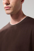 Camiseta oversize cuello redondo unicolor con contrastes
