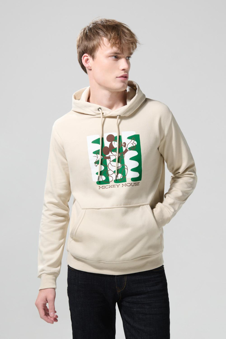 Buzo kaki claro con capota y arte de Mickey en frente