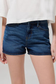 Short en jean azul oscuro con bolsillos y tiro alto