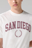 Camiseta con diseño college y cuello redondo crema clara