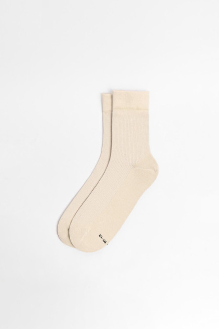 Medias unicolores largas con texturas y elástico