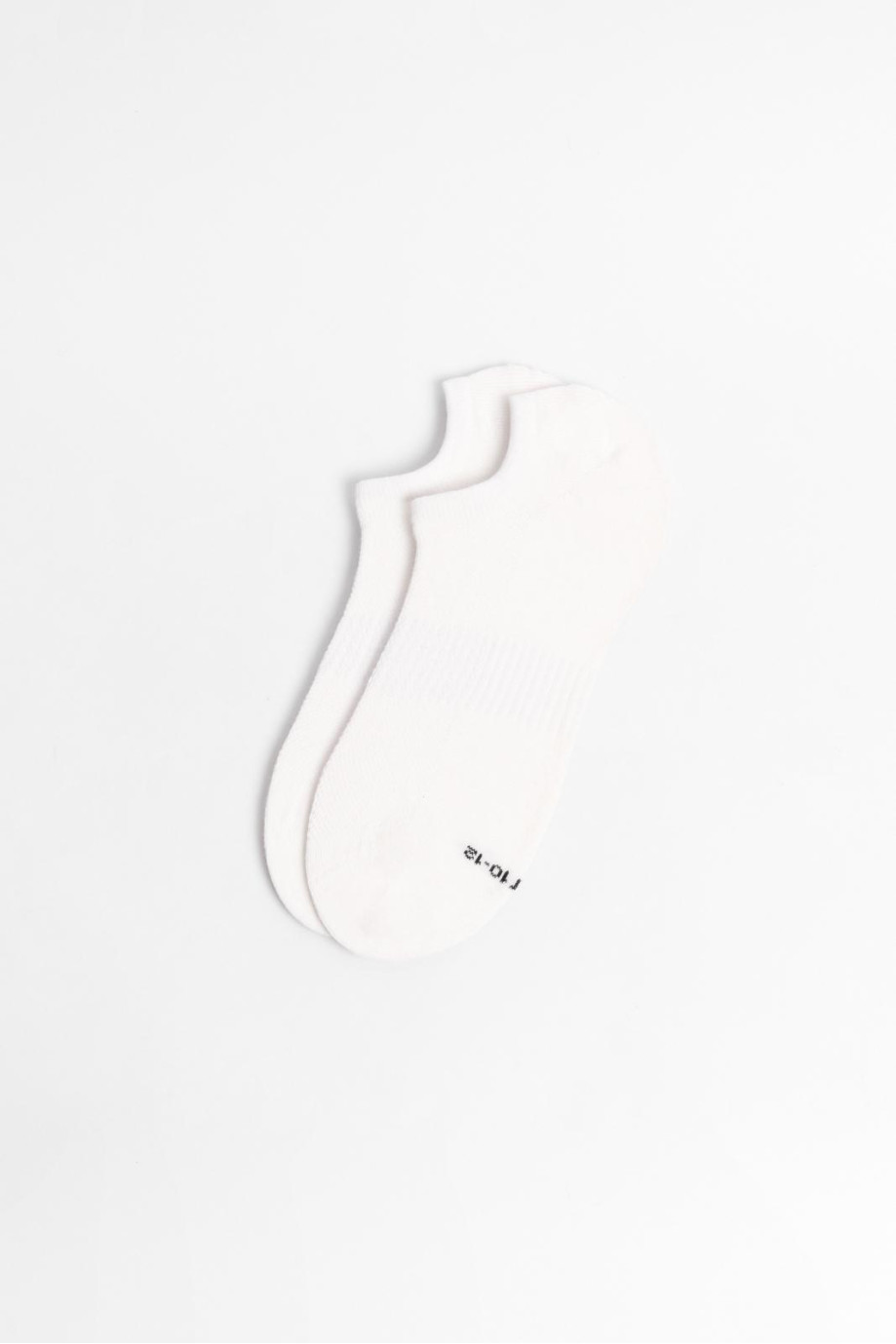 Medias invisibles unicolores con texturas y ajuste localizado