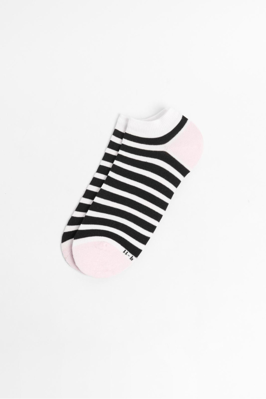 Medias tobilleras cremas con contrastes y rayas