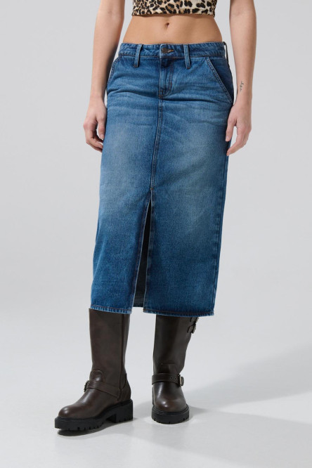 Falda de jean larga azul medio con abertura en frente