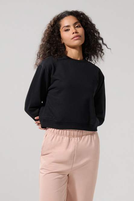 Buzo cuello redondo unicolor con bordes en rib