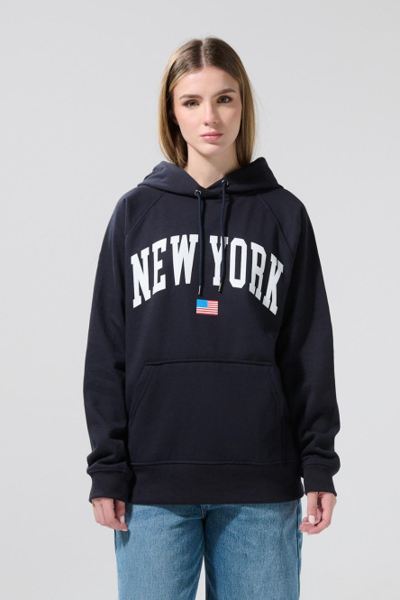 Buzo con capota oversize azul y diseño college