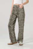 Jean kaki claro 90´S tiro alto con diseños de animal print