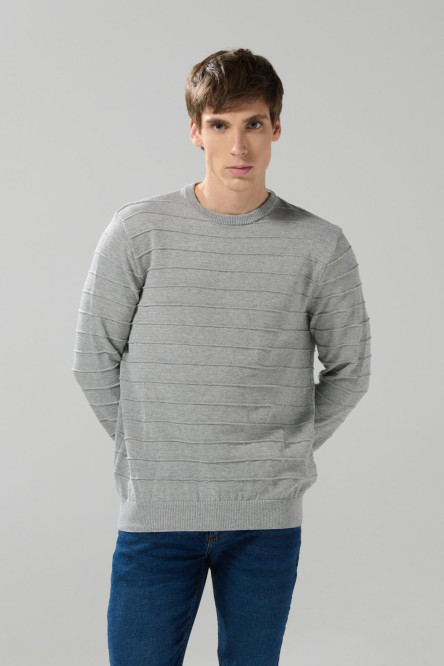 Suéter cuello redondo gris medio con texturas de rayas