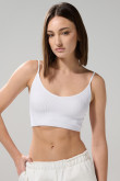 Camiseta unicolor crop top con escote V y manga sisa