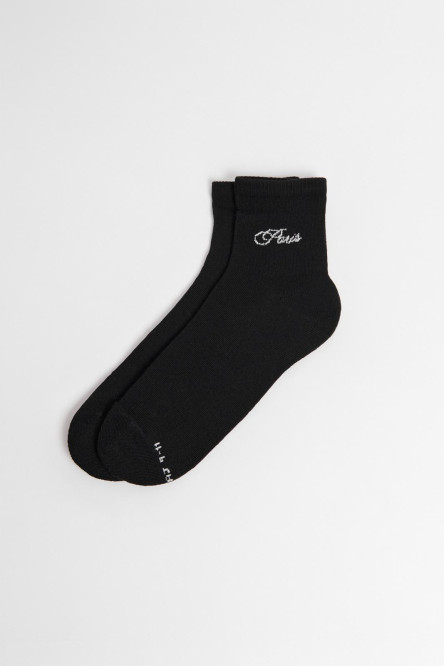 Medias cortas unicolores con texto college en costado