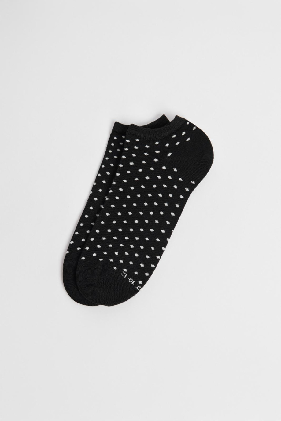 Medias tobilleras unicolores con puntos en contraste