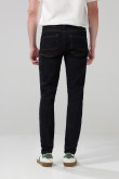 Jean azul intenso skinny con tiro bajo y 5 bolsillos
