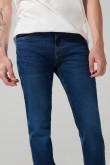 Jean slim 5 bolsillos azul oscuro con ajuste ceñido