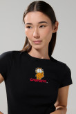 Camiseta de Garfield negra acanalada con cuello redondo