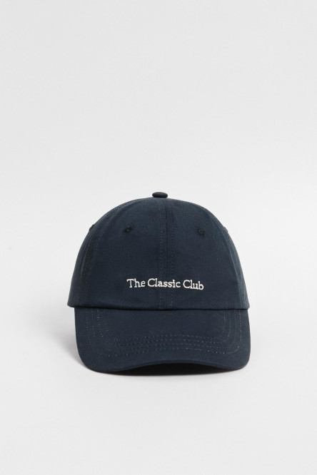 cachucha sin refuerzo, unicolor, cierre trabilla, bordado en frente en pieza y sesgo twill.