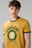 Camiseta amarilla college manga corta con contrastes