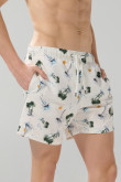 Bermuda playera crema tiro bajo con estampados continuos