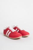 Tenis casuales unicolores con cortes y contrastes
