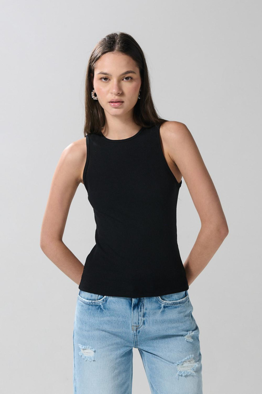 Camiseta manga sisa unicolor ajustada con texturas