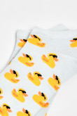 Medias tobilleras unicolores con patos amarillos