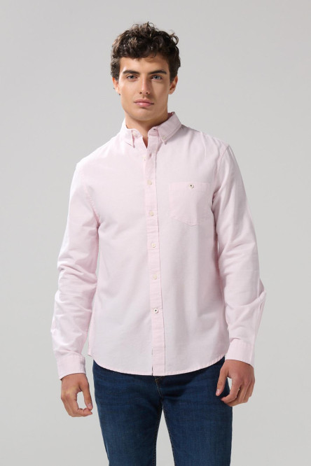 Camisa con cuello button down unicolor y manga larga