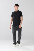 Camiseta polo manga corta unicolor con botones en frente