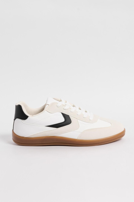 Tenis casuales unicolores con suelas planas en caucho