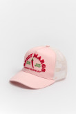 Cachucha trucker con refuerzo, cierre plástico y en color rosado con bordado aplique "Spicy Margs".