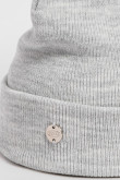 Gorro unicolor tejido con texturas de canal