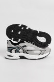 Zapatillas suela gruesa, tipo chunky.