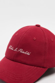 cachucha con refuerzo, unicolor, cierre trabilla, frente con refuerzo, Bordado en frente en gorra terminada.