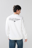 Buzo crema claro cuello redondo con textos college