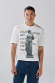 Camiseta manga corta crema con diseño de escultura