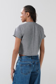 Camiseta gris medio crop top de Garfield con manga ranglan