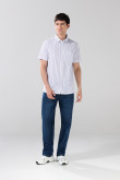 Camisa unicolor a rayas con manga corta y bolsillo