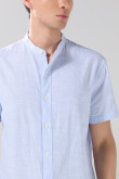 Camisa cuello nerú unicolor con rayas y manga corta
