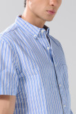 Camisa unicolor en algodón cuello button down a rayas