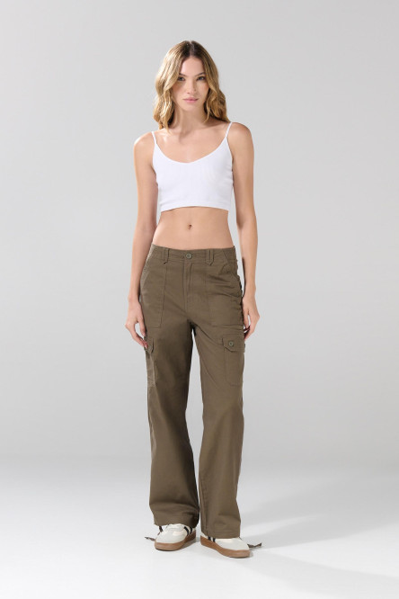 Pantalón cargo tiro alto unicolor con bota recta