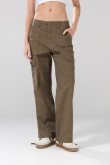 Pantalón cargo tiro alto unicolor con bota recta