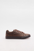 Tenis unicolores casuales con suelas en contraste planas