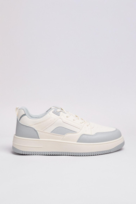 Tenis casuales cremas claros con contrastes grises