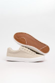 Tenis unicolores casuales con suelas en contraste planas