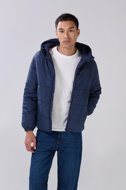 Chaqueta unicolor acolchada con capota y manga ranglan larga