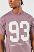 Camiseta en algodón lila cuello redondo con arte college